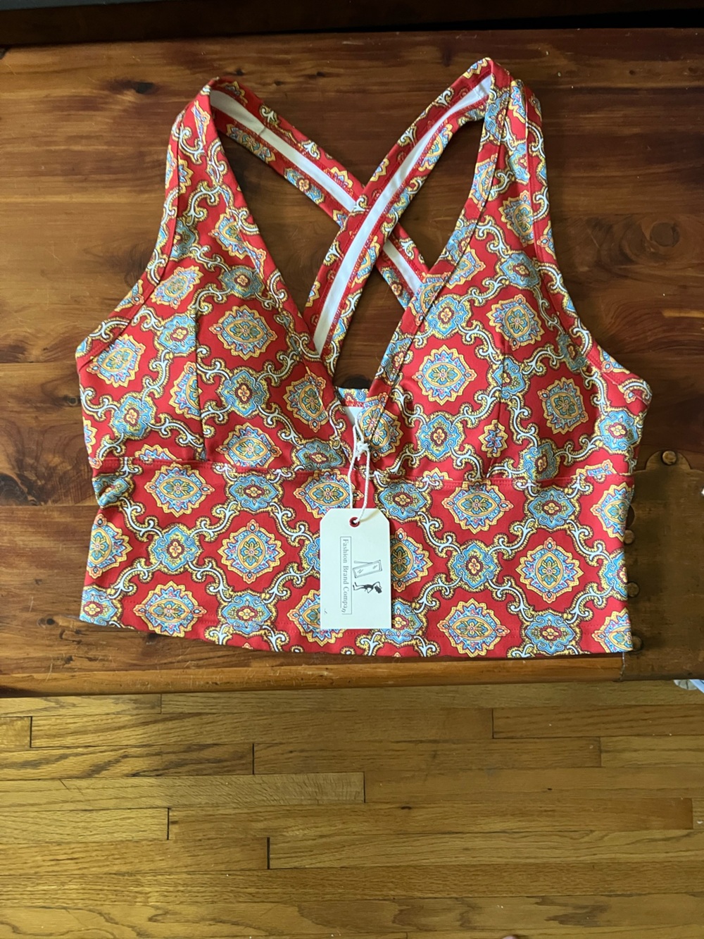 NWT Fashion Brand Company XL Yoga Swim Crossback Top in Fancy Red Couch